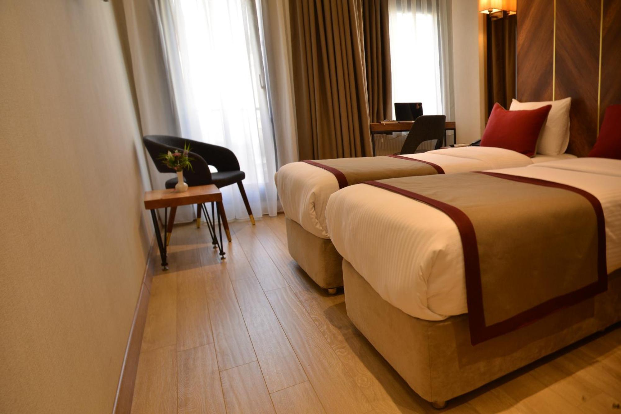 Celine Taxim Hotel Istanboel